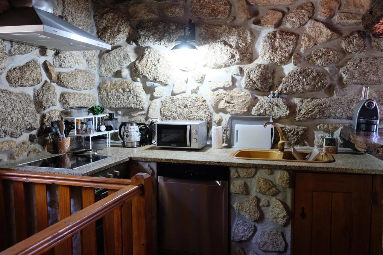 Casa Das Andorinhas 塞洛里库迪巴什图 外观 照片